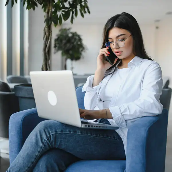 ¿900 es gratis desde móvil? Así tu empresa puede aprovecharlo