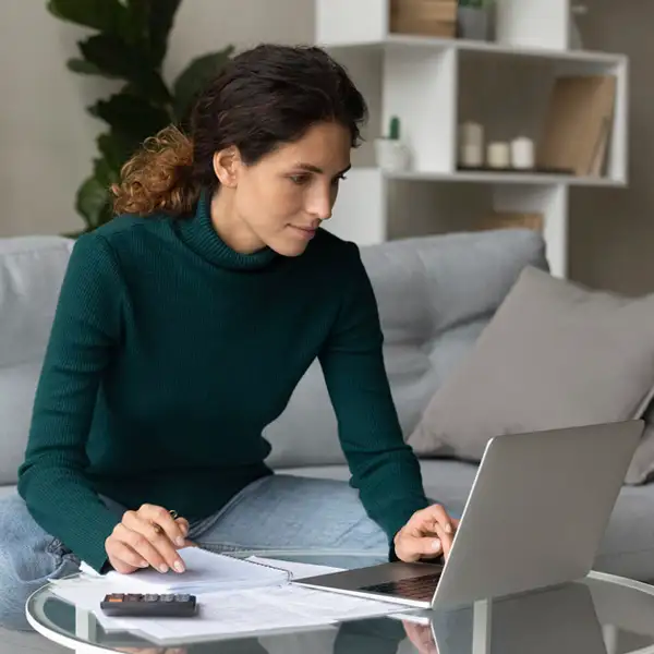 Combien gagne une tarologue travaillant à domicile ? Découvrez comment le rendre rentable Combien gagne une tarologue travaillant à domicile ? Découvrez comment le rendre rentable