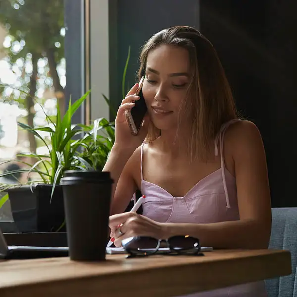 ¿Cómo contratar líneas 803 con centralita virtual para monetizar?