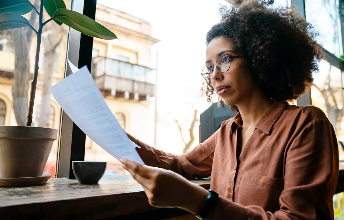 Cómo Crear una Línea de Tarot Rentable con Centralita