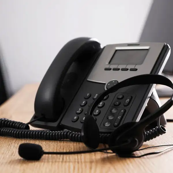 El teléfono 900 es gratis y estos son sus beneficios