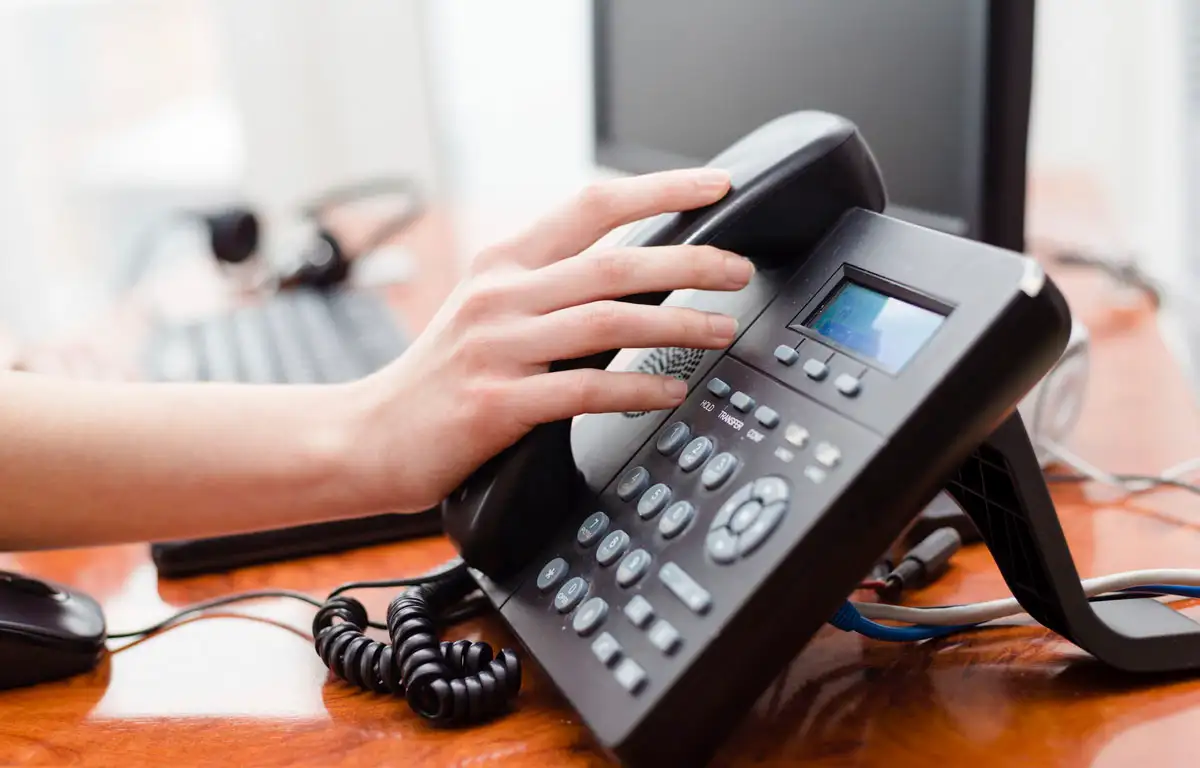 El teléfono que empieza por 901 es gratis