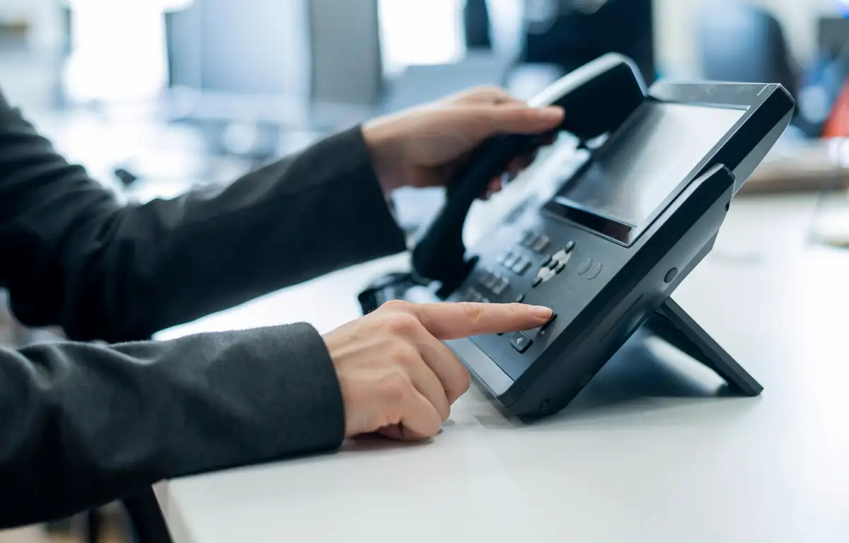 Número 807 en España: Clave para Profesionales