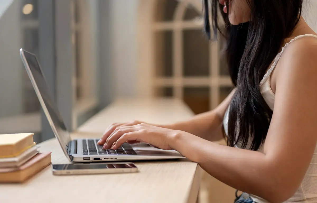 803 erótico: Claves para éxito y discreción en España