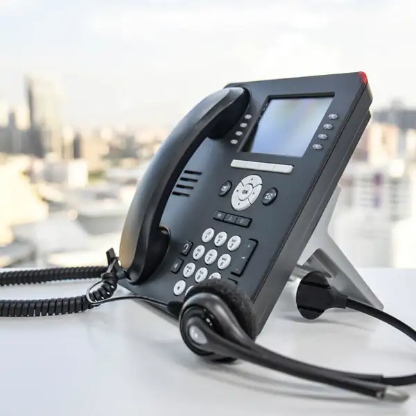 ¿Teléfono 807 de dónde es y por qué los profesionales lo están contratando?