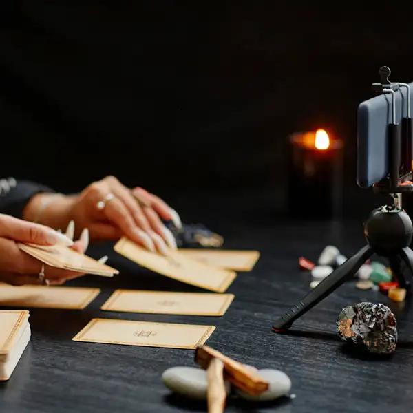 Vendre plus dans les marchés hispaniques avec un standard téléphonique de tarot